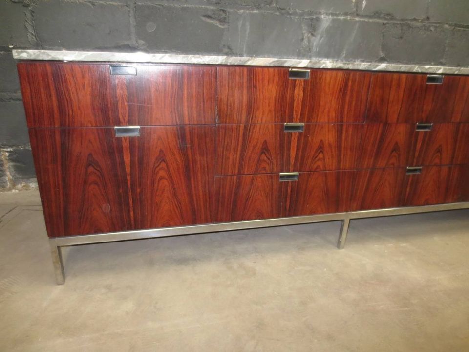 Florence Knoll 10-Drawer Rosewood Credenza with Marble Top - Bygone Icons