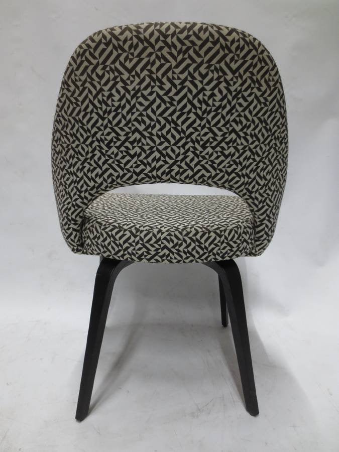 Knoll Saarinen Executive Side Chair with Eclat Weave Upholstery - Bygone Icons