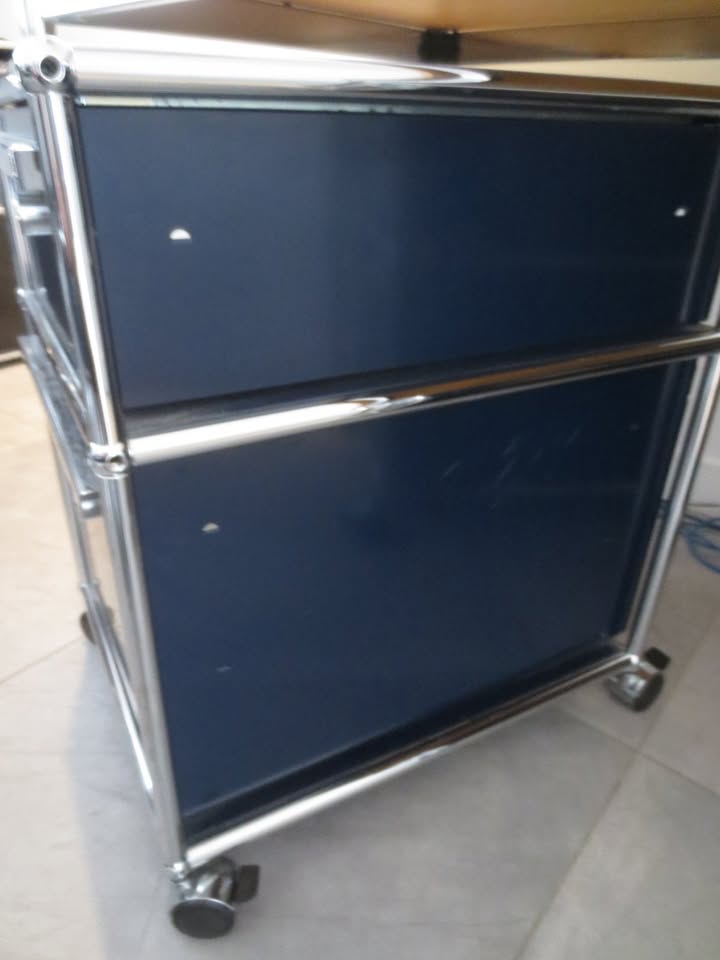 USM Haller Rolling Nightstand / Pedestal File Cabinet 2-Drawer in Steel Blue