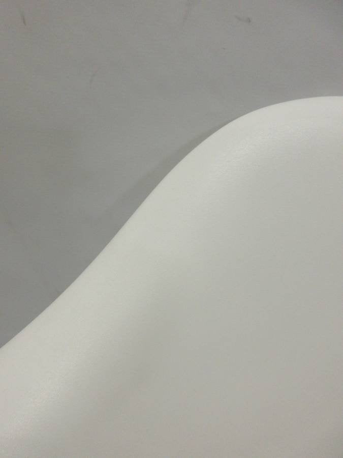 Eames Molded Plastic Armchair in White (Original)