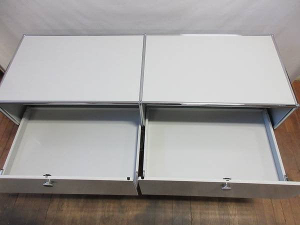 USM Haller Cabinet 2x2 with 2 Drawers & 2 Shelves in Light Grey