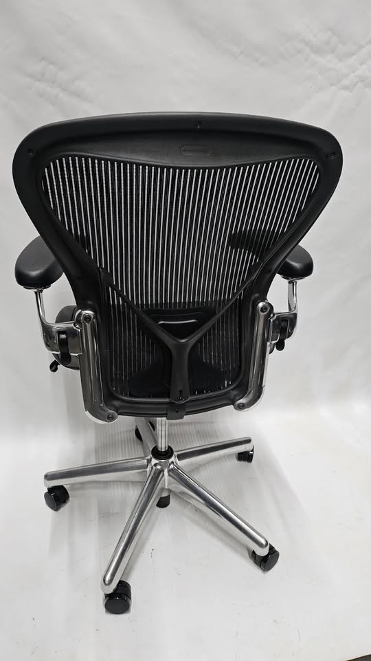 Herman Miller Classic Executive Aeron Chair with Polished Aluminum Frame, Size B, PostureFit