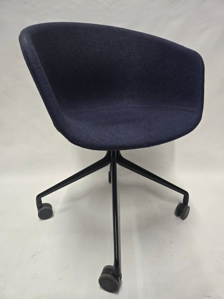 HAY About A Chair (AAC 21) Swivel Chair in Blue Fabric