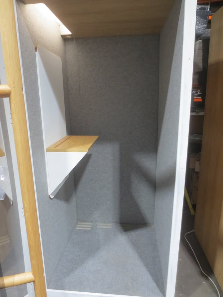 Room Phone Booth