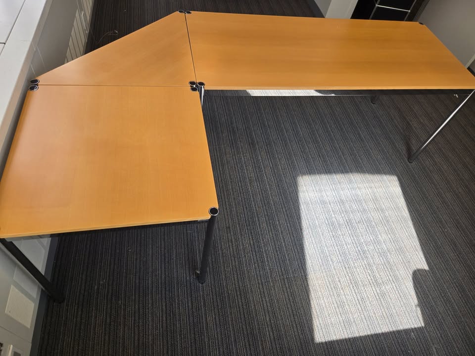 USM Haller 40-in Corner Table in Natural Beech Veneer