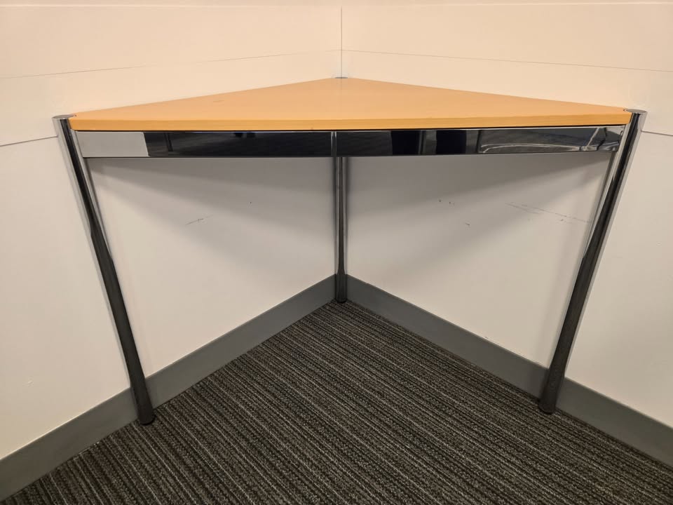 USM Haller 40-in Corner Table in Natural Beech Veneer