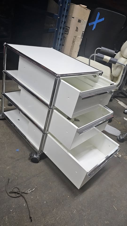 USM Haller 3-Drawer Nightstand / Pedestal File Cabinet in White