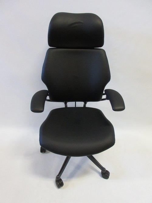 Humanscale Freedom Chair with Headrest in Eco-Leather - Bygone Icons