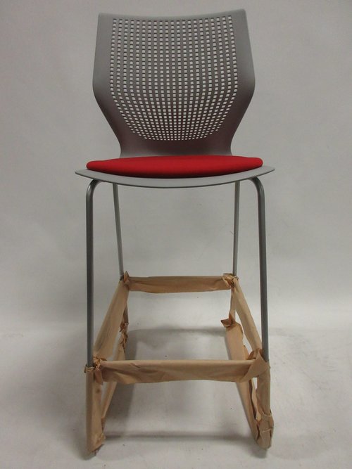 Knoll MultiGeneration Bar Stool (New) - Bygone Icons