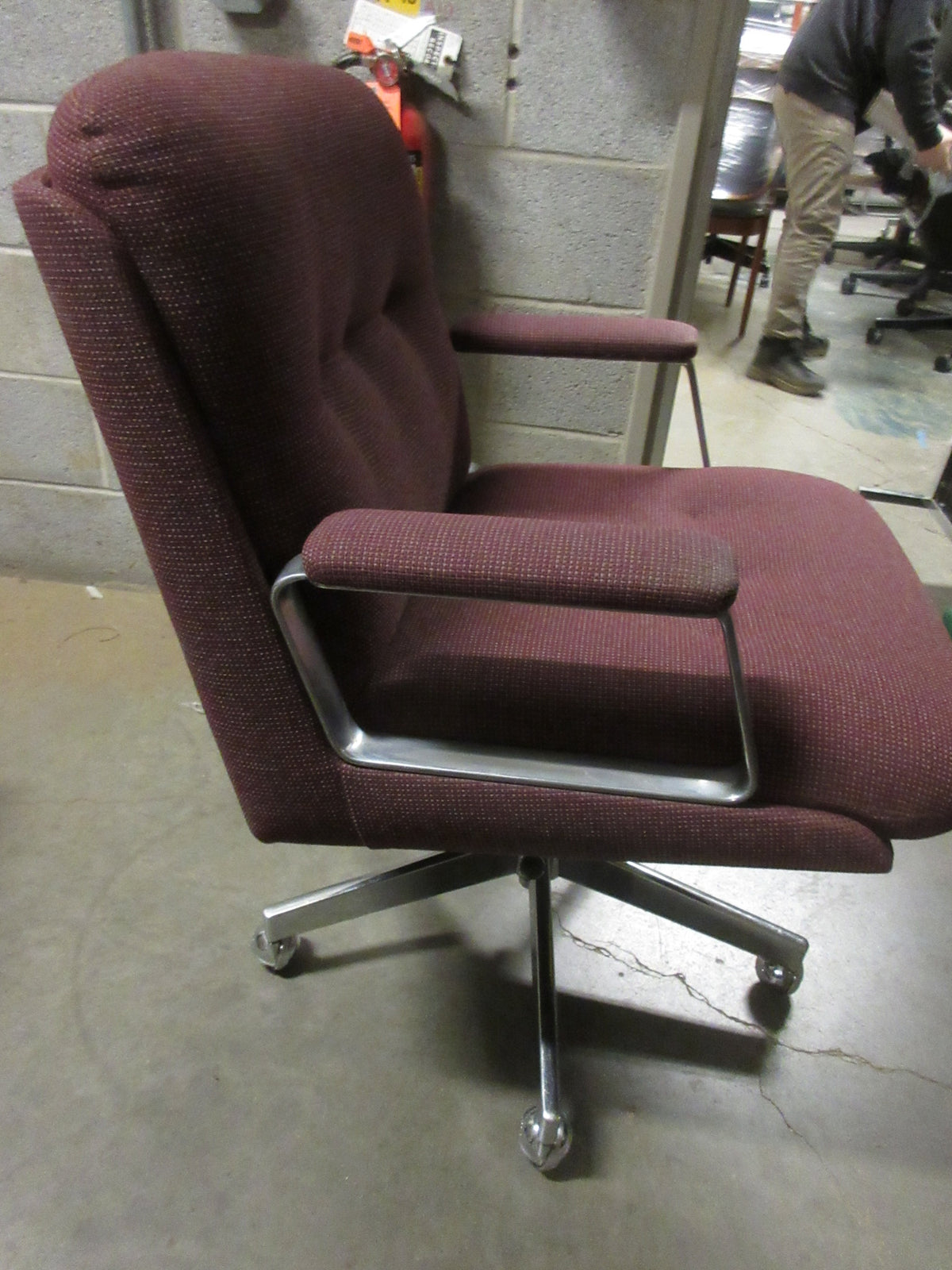 Tecno Osvaldo Borsani P126 Office Chair (Vintage)