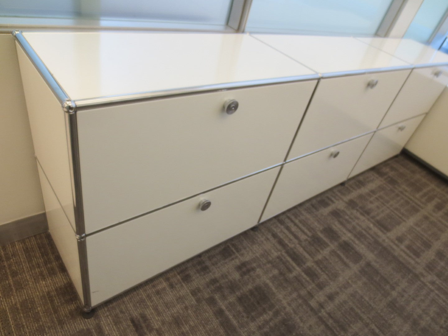 USM Haller Cabinet / Console 3x2 with 6 Drawers in White