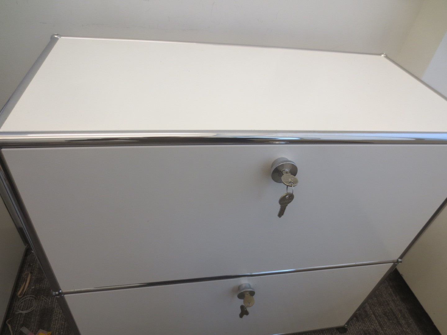 USM Haller Cabinet 1x2 with 2 Drawers in White