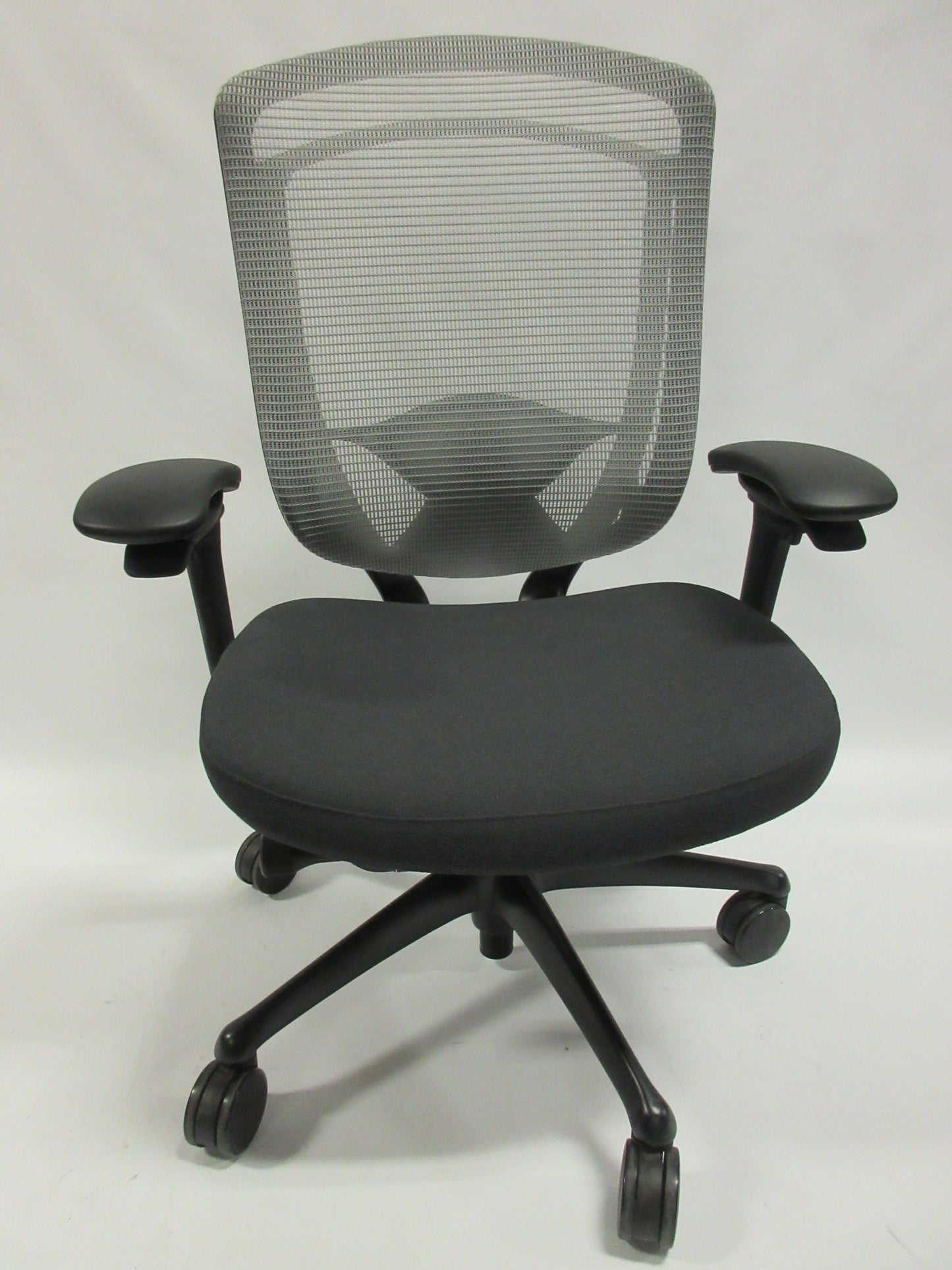 Teknion Nuova Contessa Ergonomic Task Chair