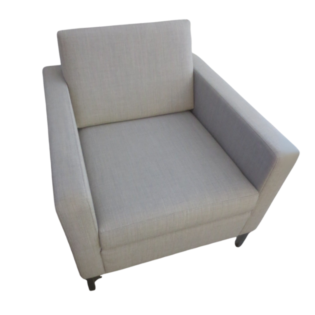 Keilhauer Doon Lounge Chair in Light Grey