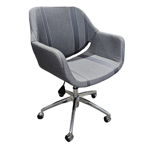 Artifort Gap Chair in Grey Patterned Fabric