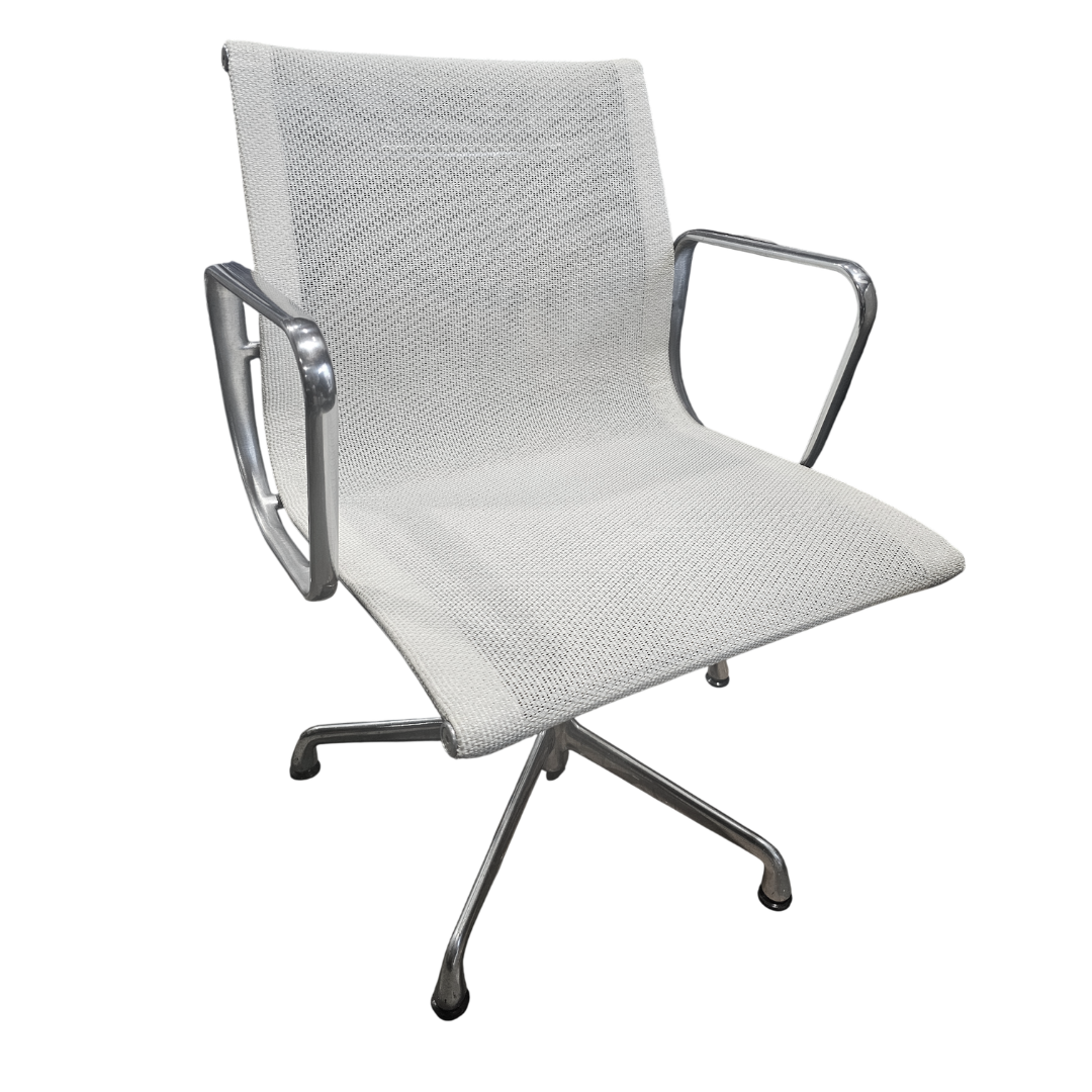 Herman Miller Eames Aluminum Group Management Side Chair in White Mesh