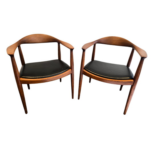 Hans J. Wegner for Johannes Hansen JH501 "The Chair" - A Pair (Vintage)