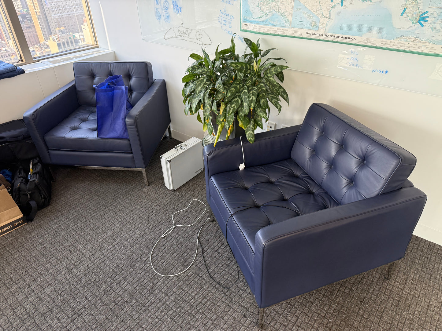 Modern Classics Florence Knoll Style Lounge Chair in Blue Leather