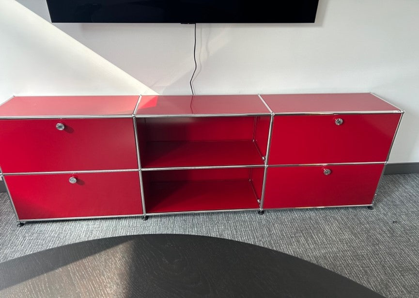 USM Haller Cabinet / Console 3x2 with 4 Doors and 2 Shelves in Red
