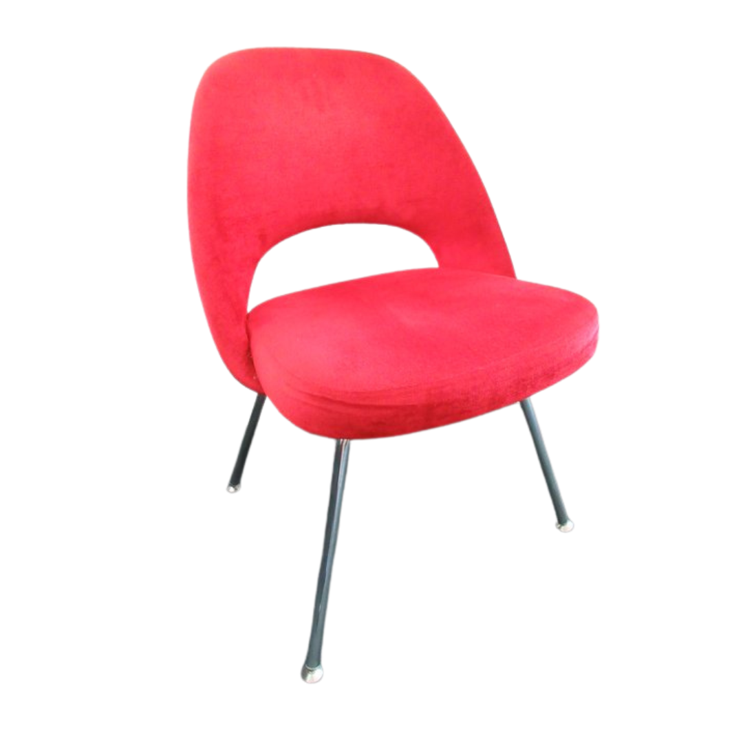 Knoll Saarinen Executive Chair in Red Velour (Original) - Bygone Icons