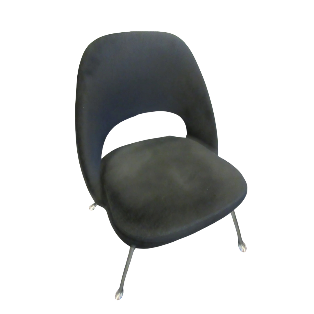 Knoll Saarinen Executive Chair in Black Velour (Original) - Bygone Icons