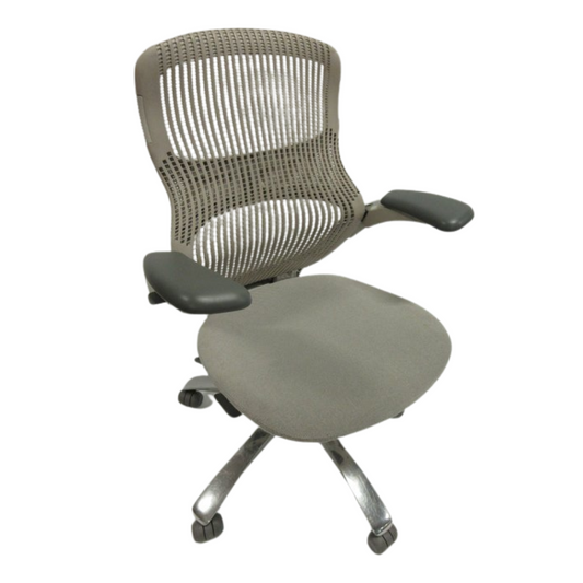 Knoll Generation Chair in Light Grey - Bygone Icons