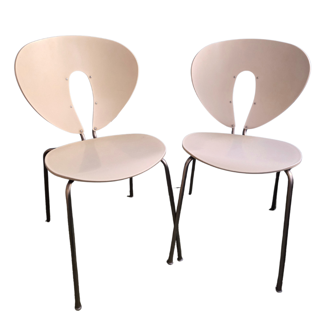 Globus Stua Chair in White - A Pair