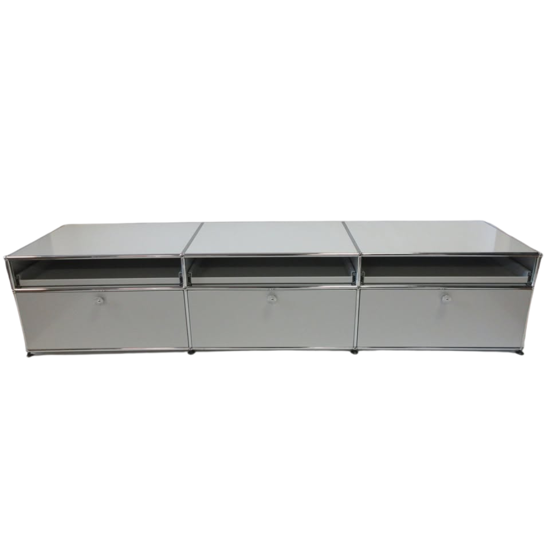 USM Haller Console 3x2 with 3 Drawers + 3 Pull-Out Shelves in Light Grey