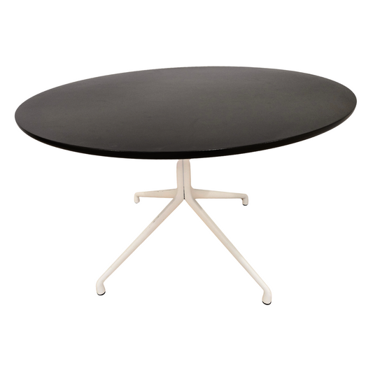HAY About A Table (AAT20) 43-in Round Dining Table