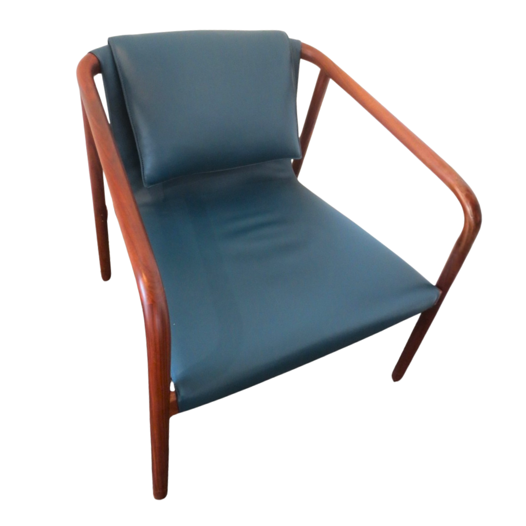 Bernhardt Design Oslo Lounge Chair in Blue