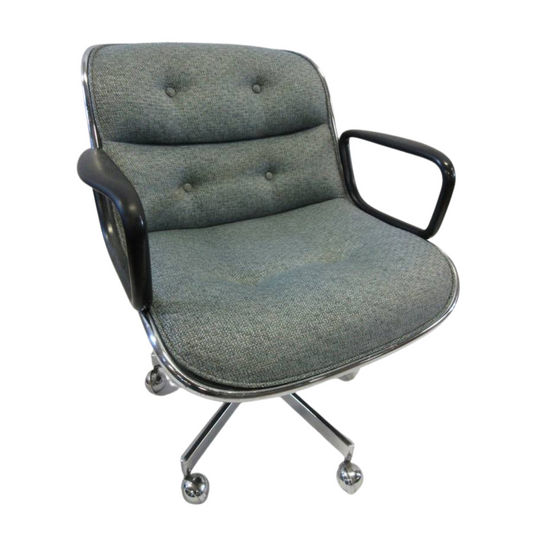 Knoll Pollock Executive Chair in Off-Blue Fabric