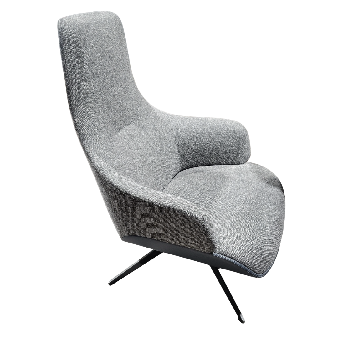 Molteni&C Kensington Swivel Armchair