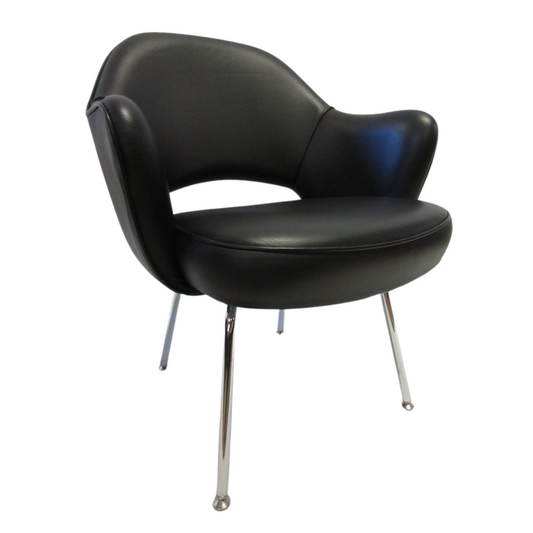 Knoll Saarinen Executive Armchair in Black Leather (Original)